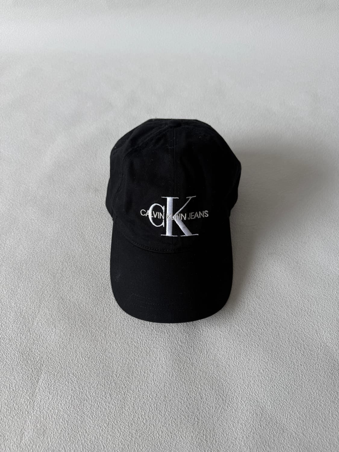 켈빈클라인(CK) 볼캡 상품이미지1