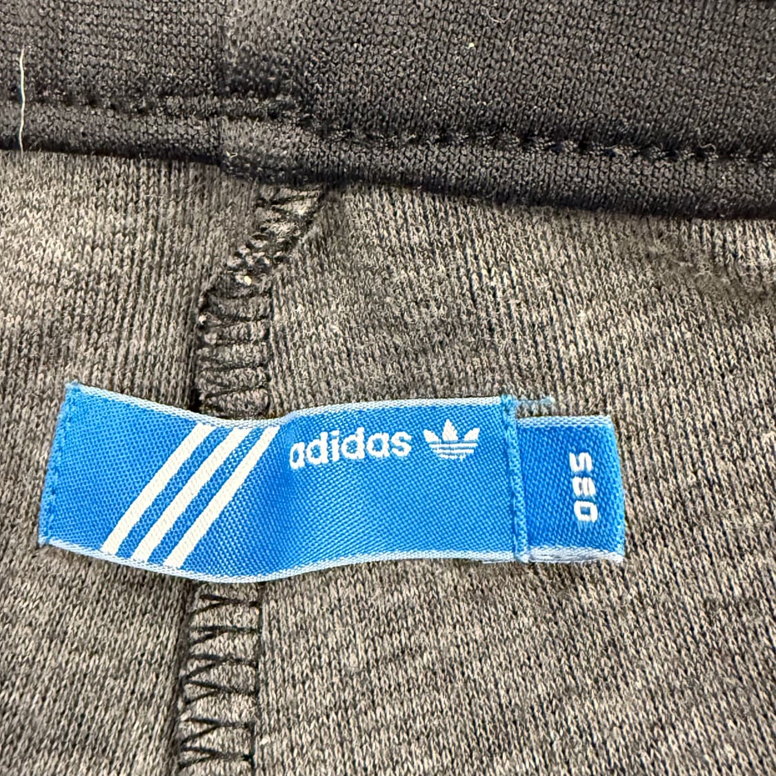 [정품/85] 아디다스 삼선 트랙 바지 블랙 골드 검골 b10 상품이미지4