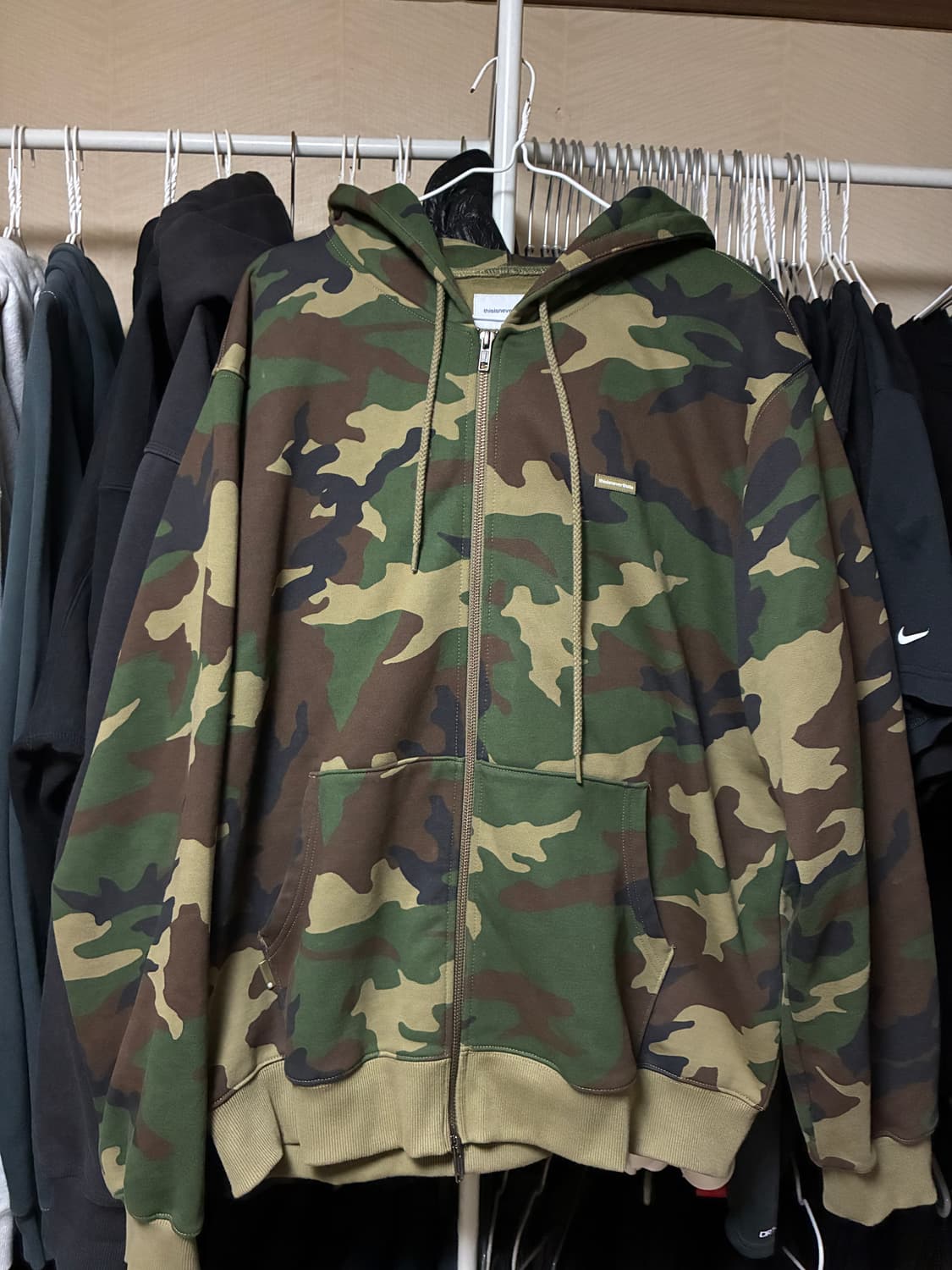 디스이즈네버댓 카모 후드집업 상품이미지1