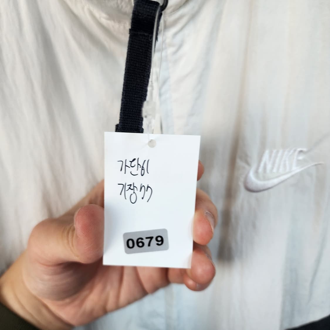 나이키 바람막이 아이보리/블랙 상품이미지6