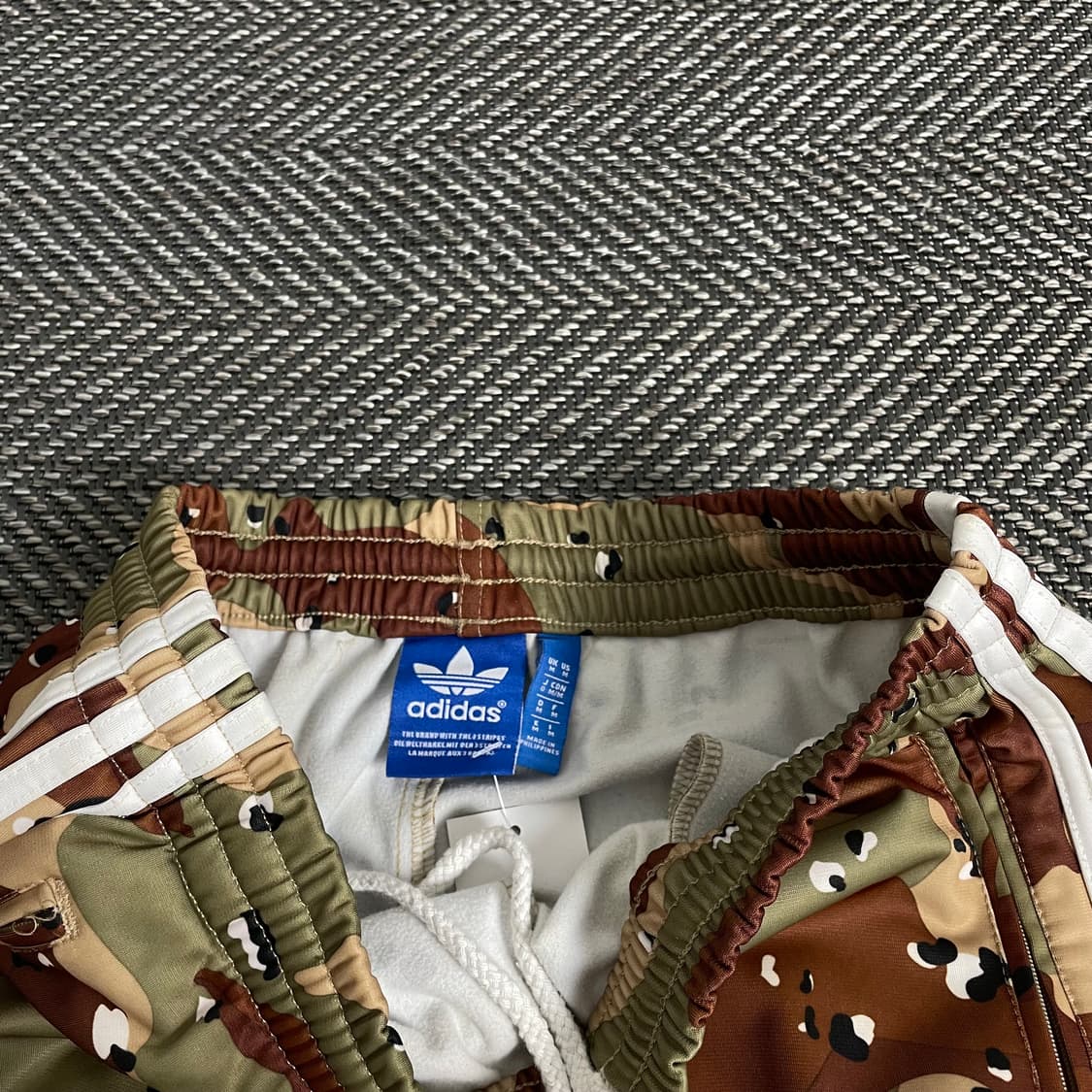 아디다스 파이어버드 og 카모플라쥬 트랙팬츠y 2858 상품이미지5