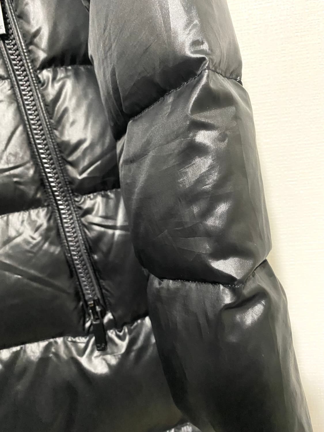 다이앤본포스텐버그 블랙 패딩 상품이미지5