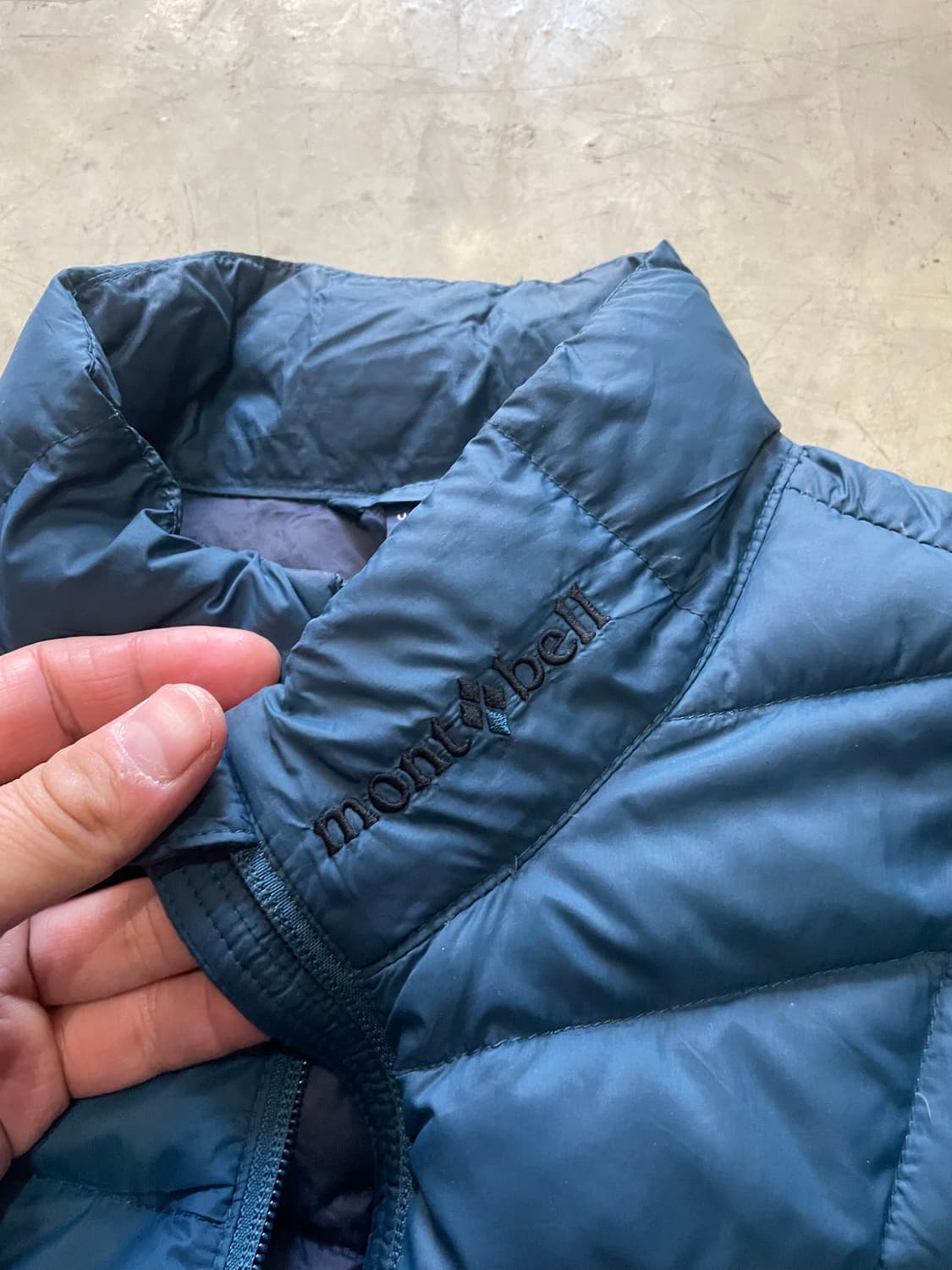 몽벨 경량패딩 M 상품이미지5