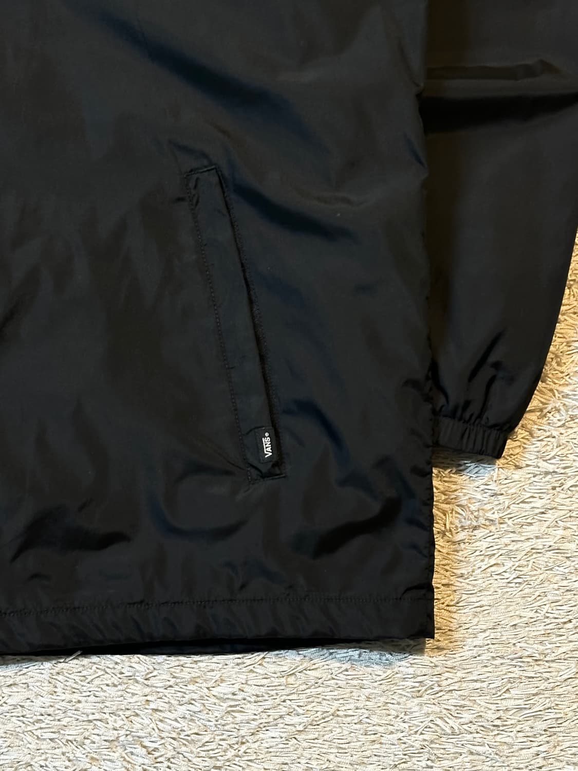 반스 VANS 백로고 후드 코치 자켓 블랙 상품이미지3