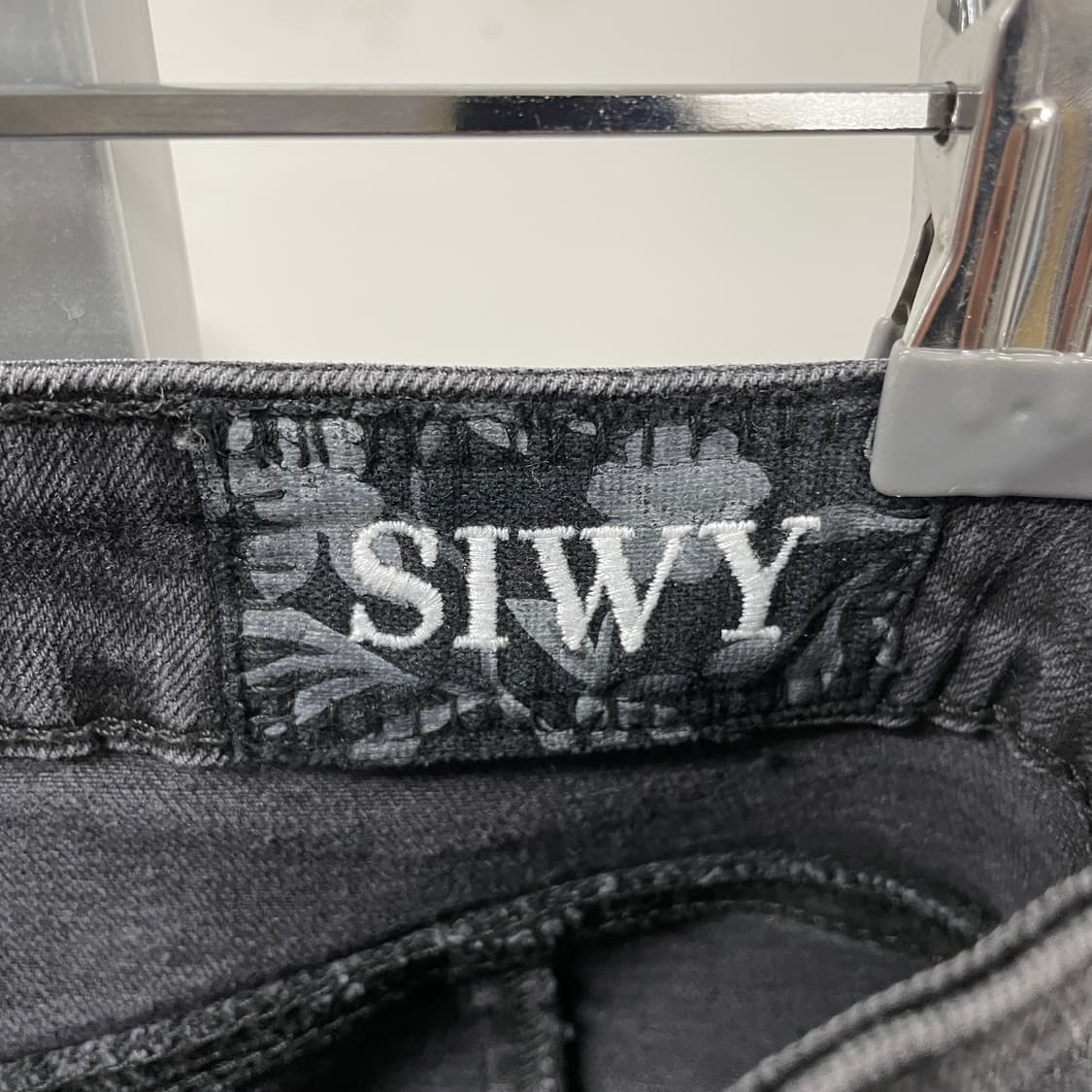 Siwy 씨위 흑청 팬츠 25(W) 상품이미지7