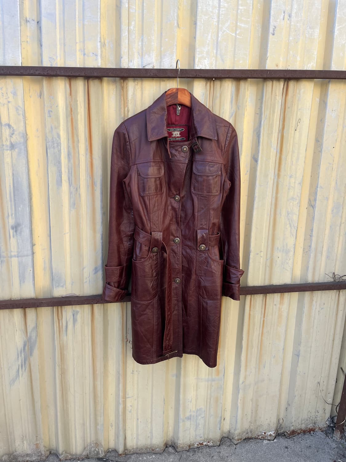 Vintage (maede in Italy) 리얼레더 레드컬러 코트  상품이미지3