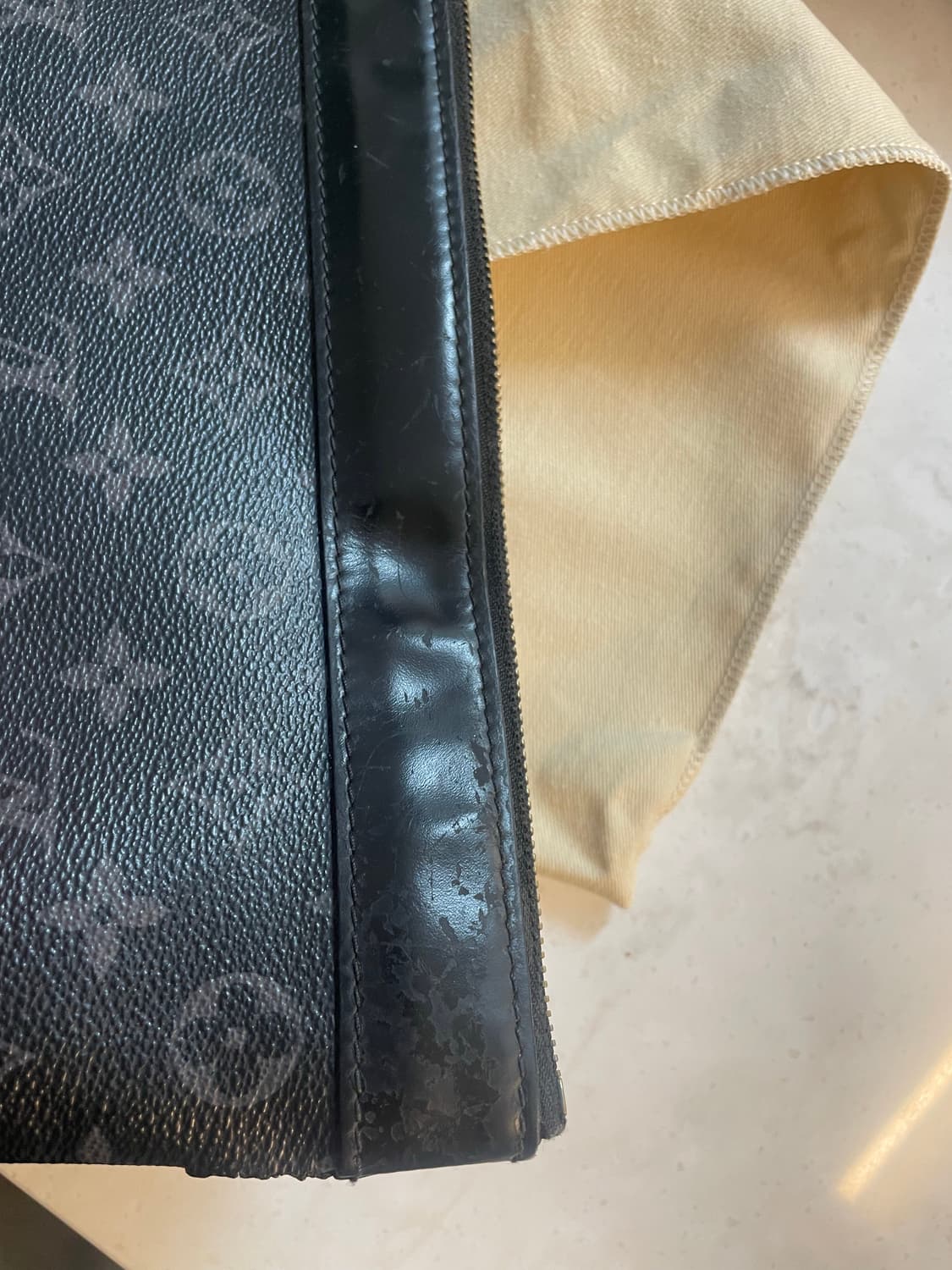 루이비통 이클립스 클러치 풀구성 상품이미지7