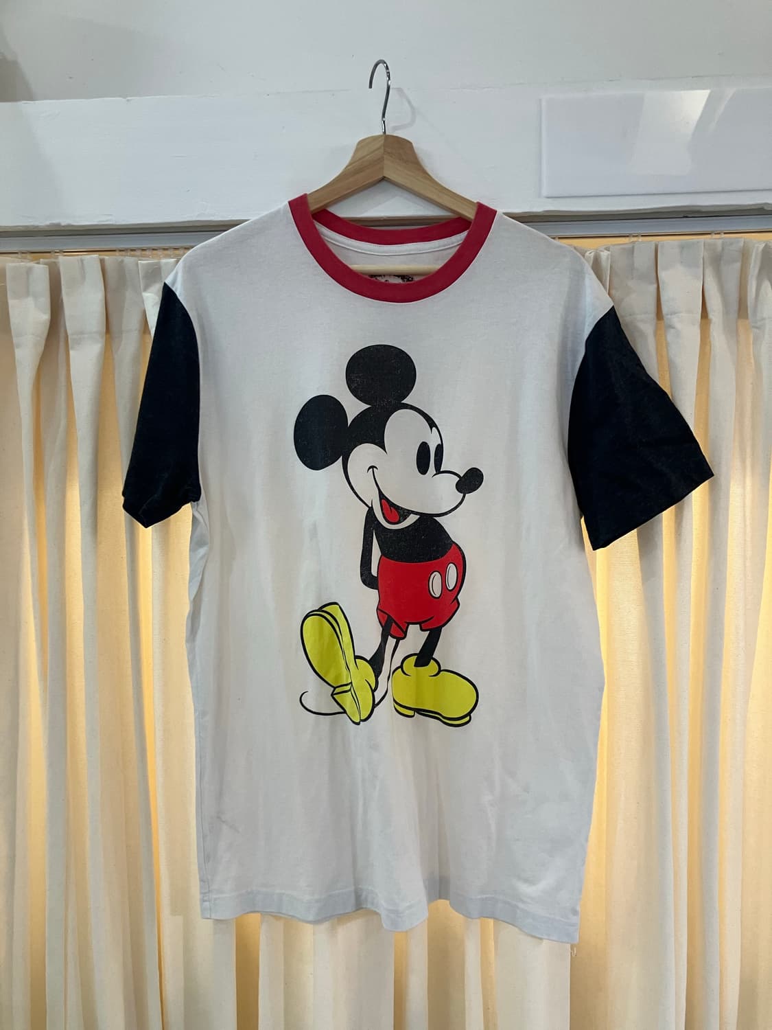디즈니 미키 배색 반팔  상품이미지1