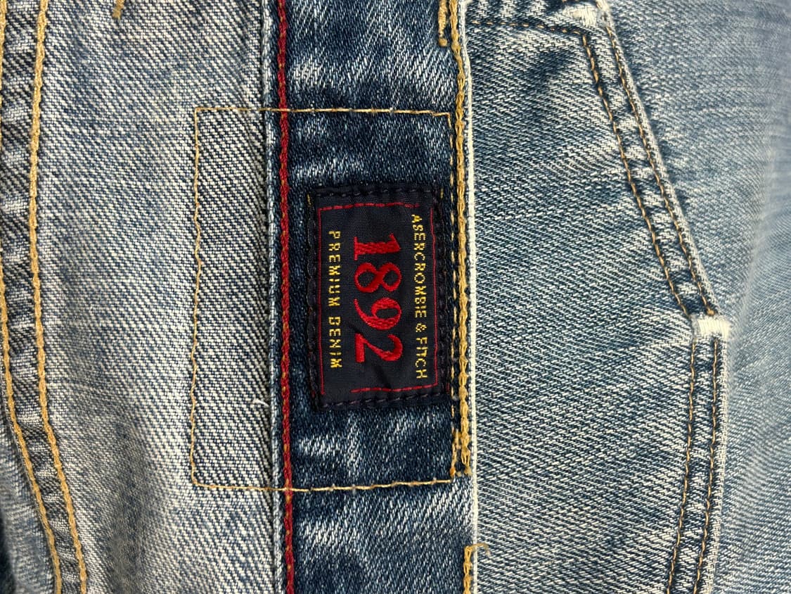 Abercrombie & Fitch 1892 Flare Denim 상품이미지3