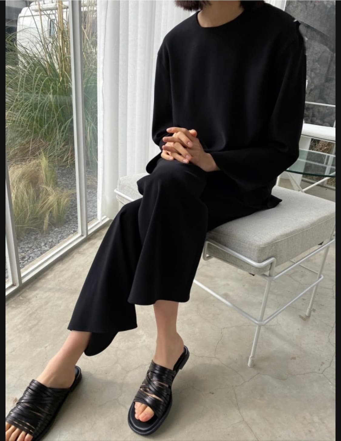 ORR 오르 블랙 맨투맨 상품이미지1