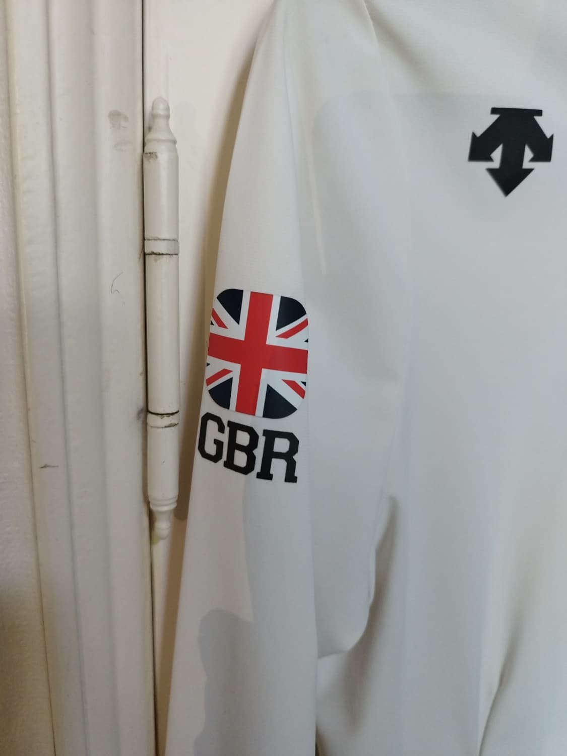 85 데상트 트라이애슬론 GBR 냉감 기능성 집업 상품이미지2