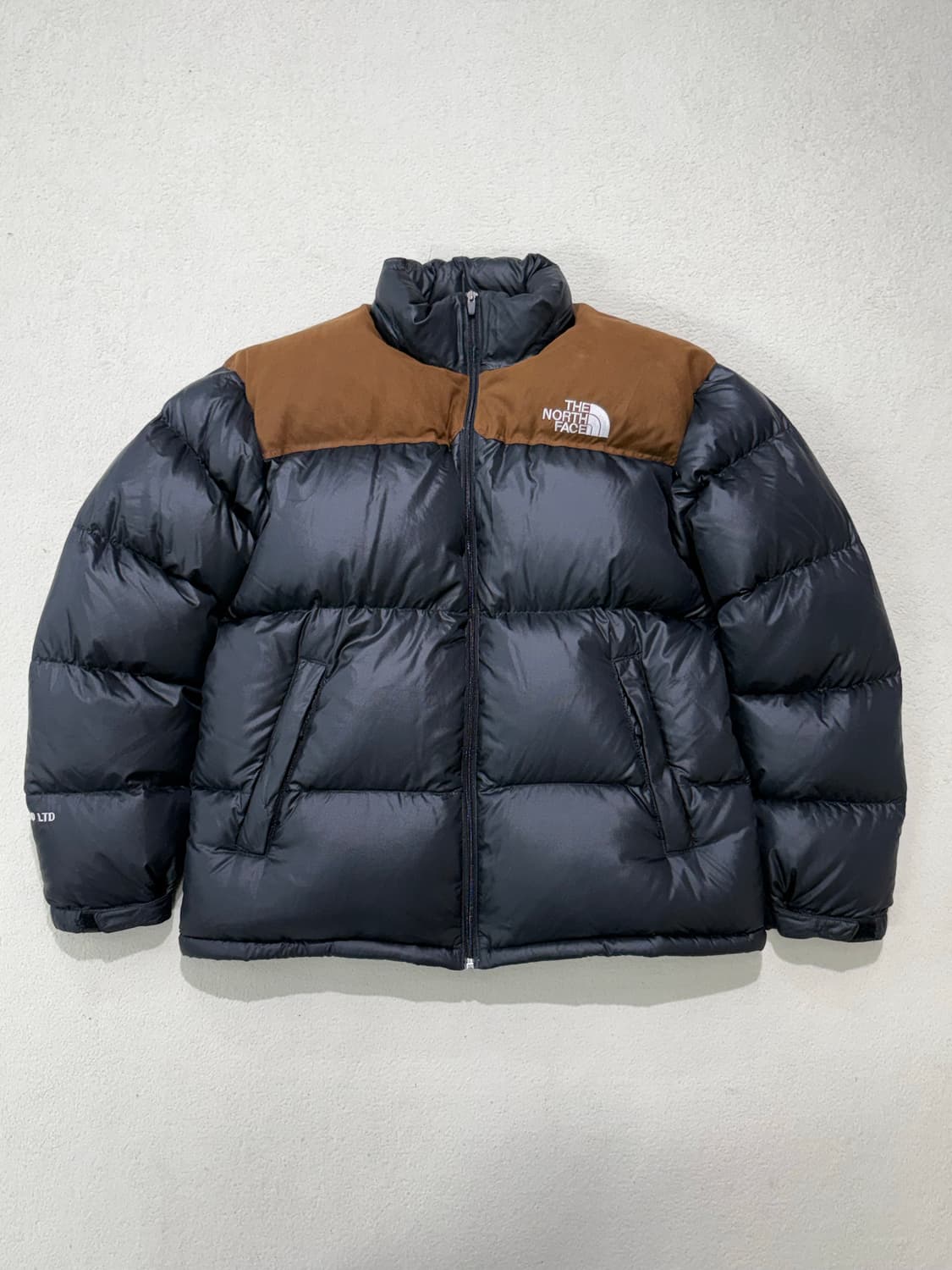 노스페이스 한정판 스웨이드눕시 패딩 XL 105-110 상품이미지1
