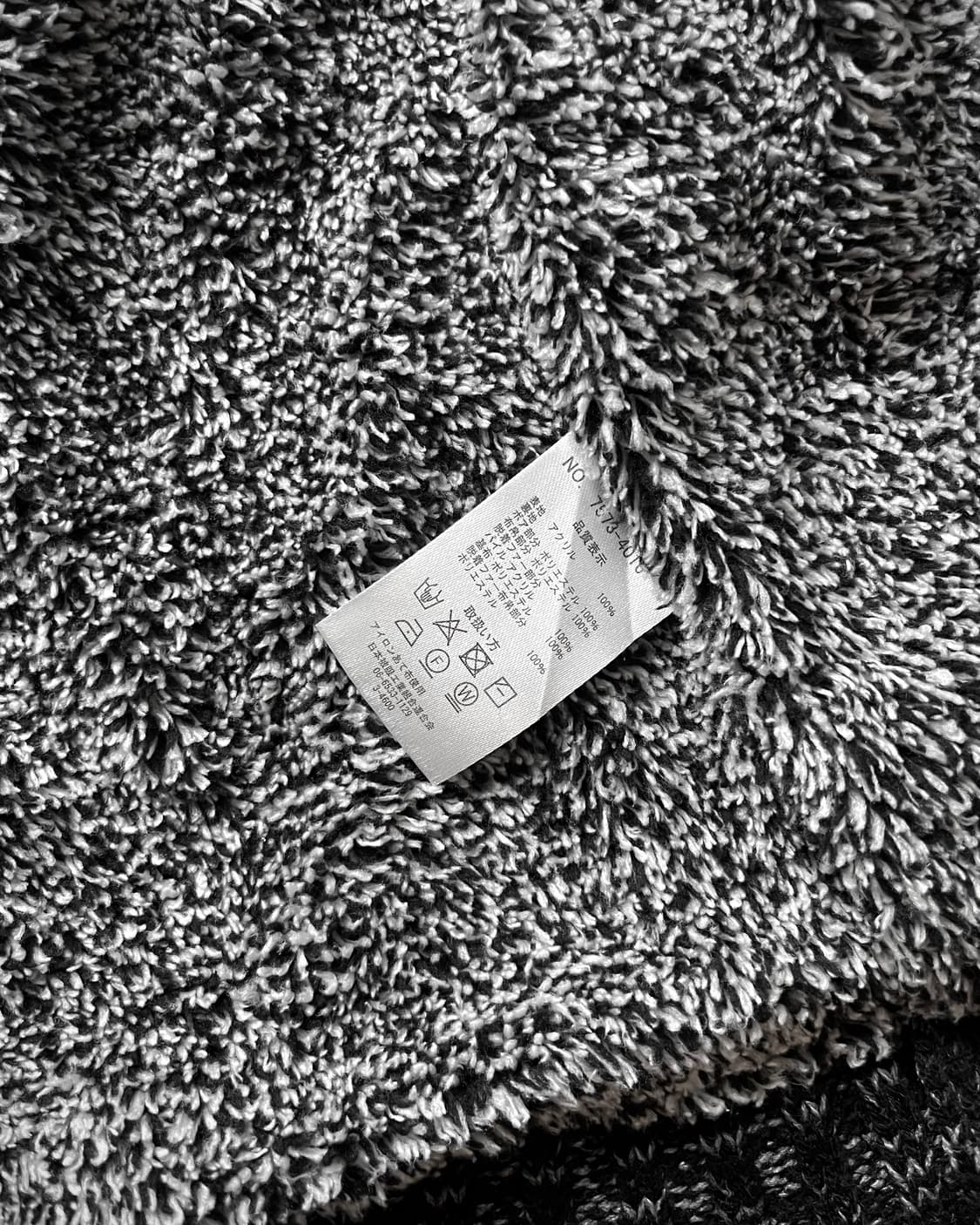 90-00s TRENZA Fur Trim Gothic Knit Zipup 상품이미지9