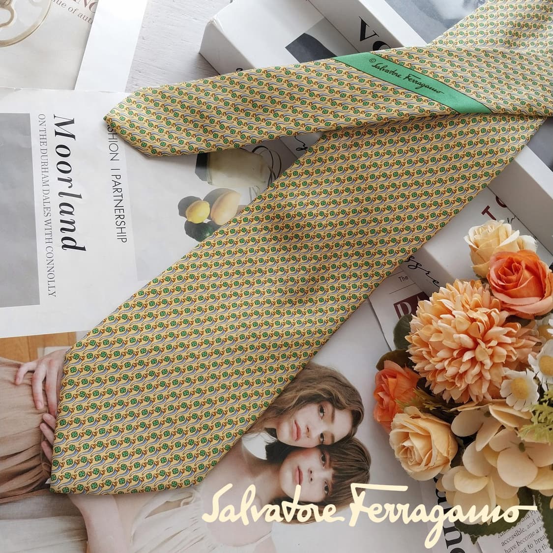 살바토레 페라가모 네잎클로버 모티브 넥타이 9.3cm A+~A등급 K25 상품이미지2