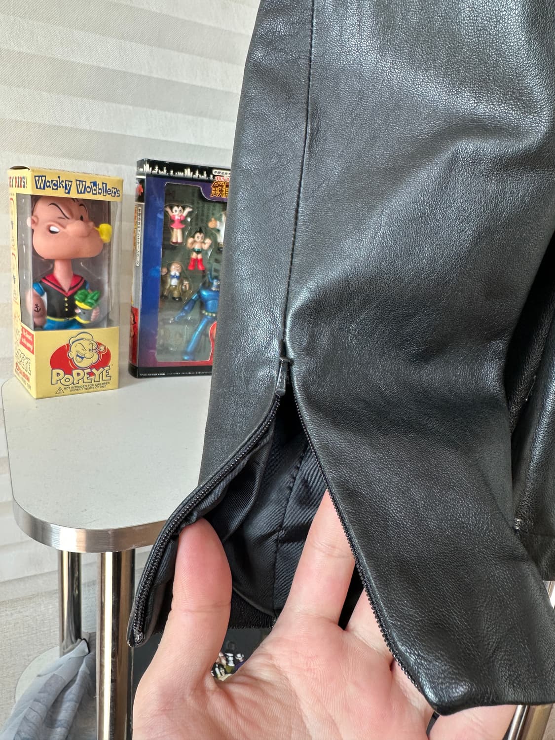 Minimal Stand Collar Lamb Leather Jacket 상품이미지4