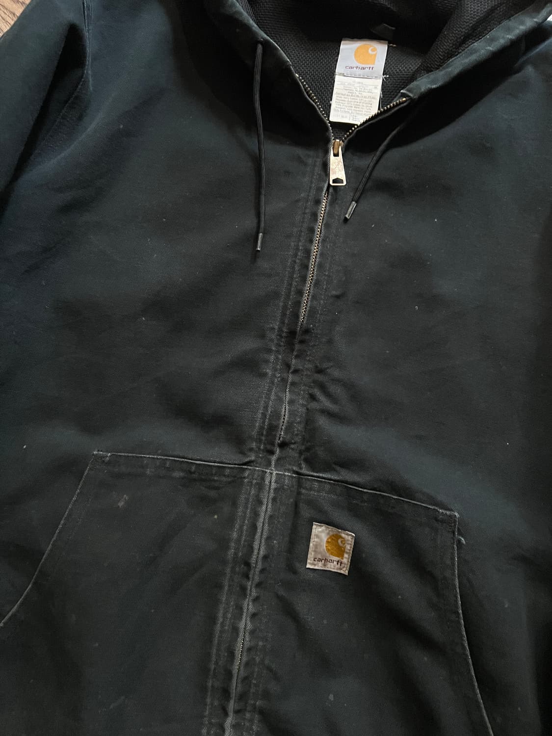 [L]칼하트 Made in USA 더티워싱 블랙 액티브 워크 자켓 상품이미지3