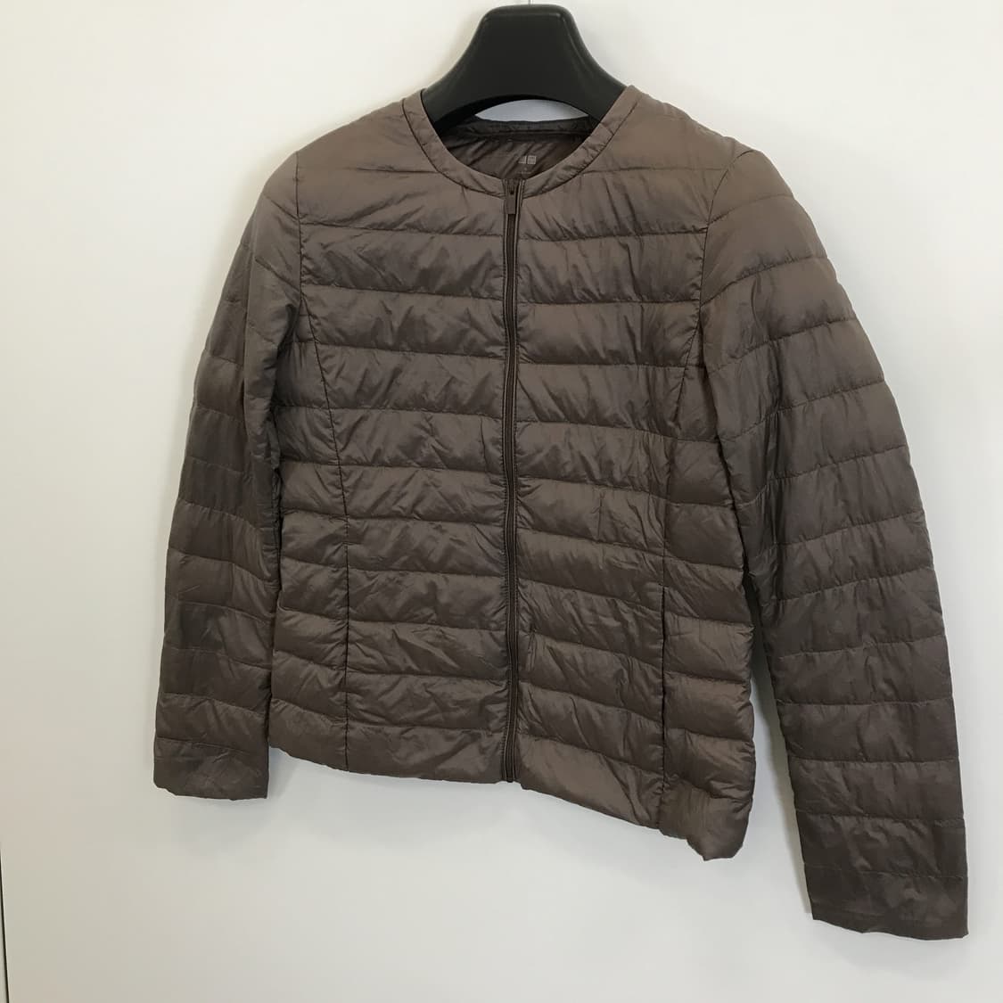 유니클로 울트라라이트다운 경량패딩 [여성M] 상품이미지2