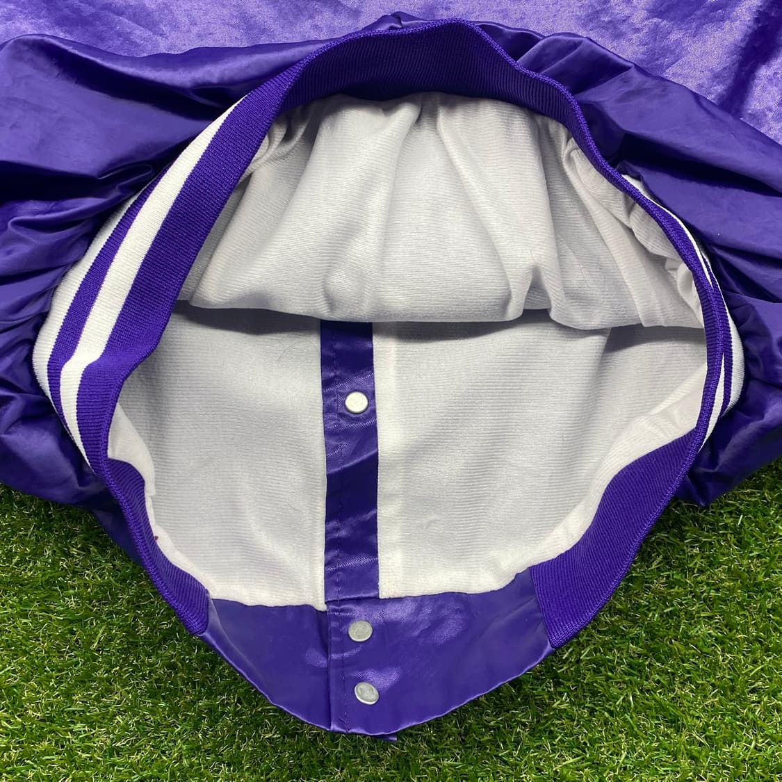 90s 미국빈티지 사틴 봄버자켓 상품이미지7