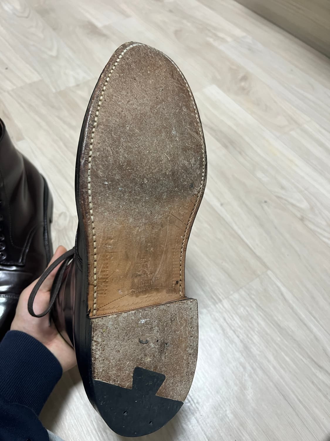 알든 코도반 캡토 부츠 버건디 컬러 8e 상품이미지6