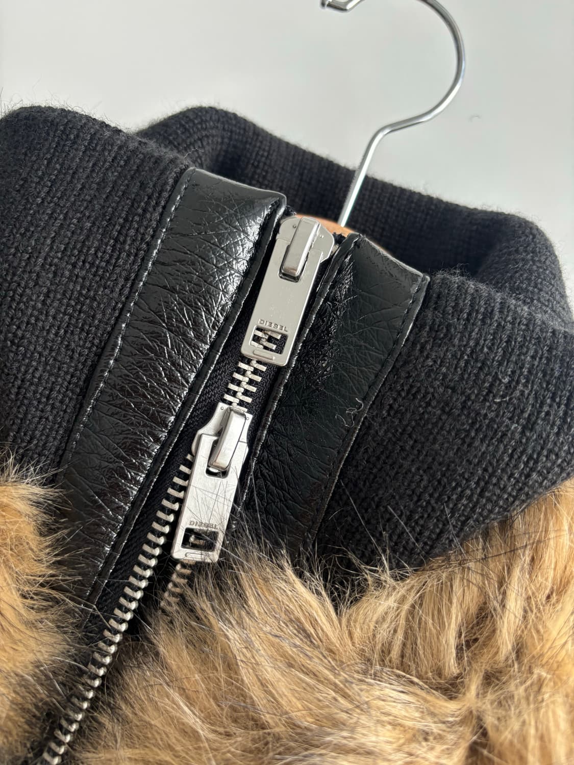 Diesel 디젤 퍼 레더 자켓 상품이미지5