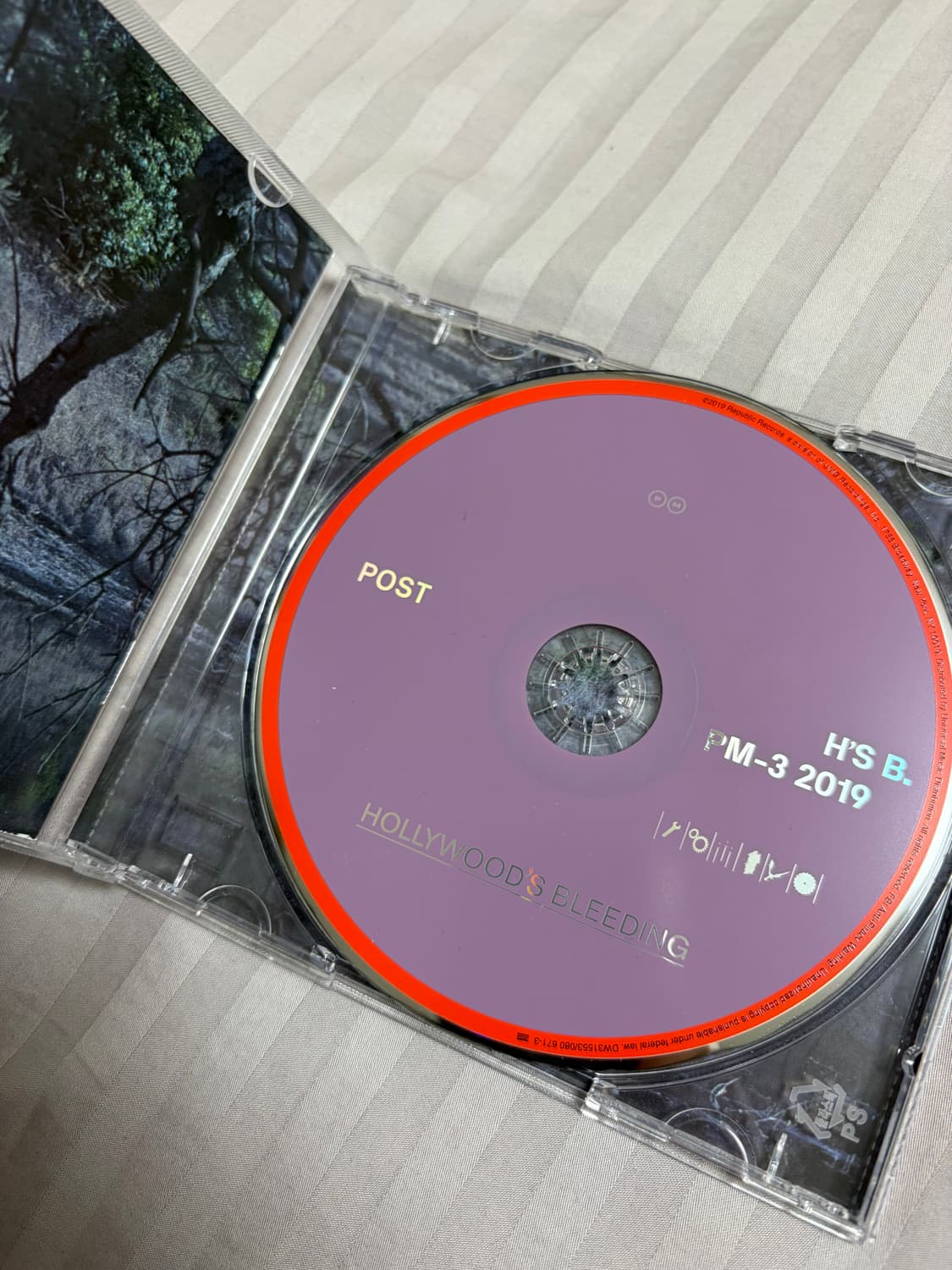 포스트말론 Hollywood's Bleeding CD 상품이미지2