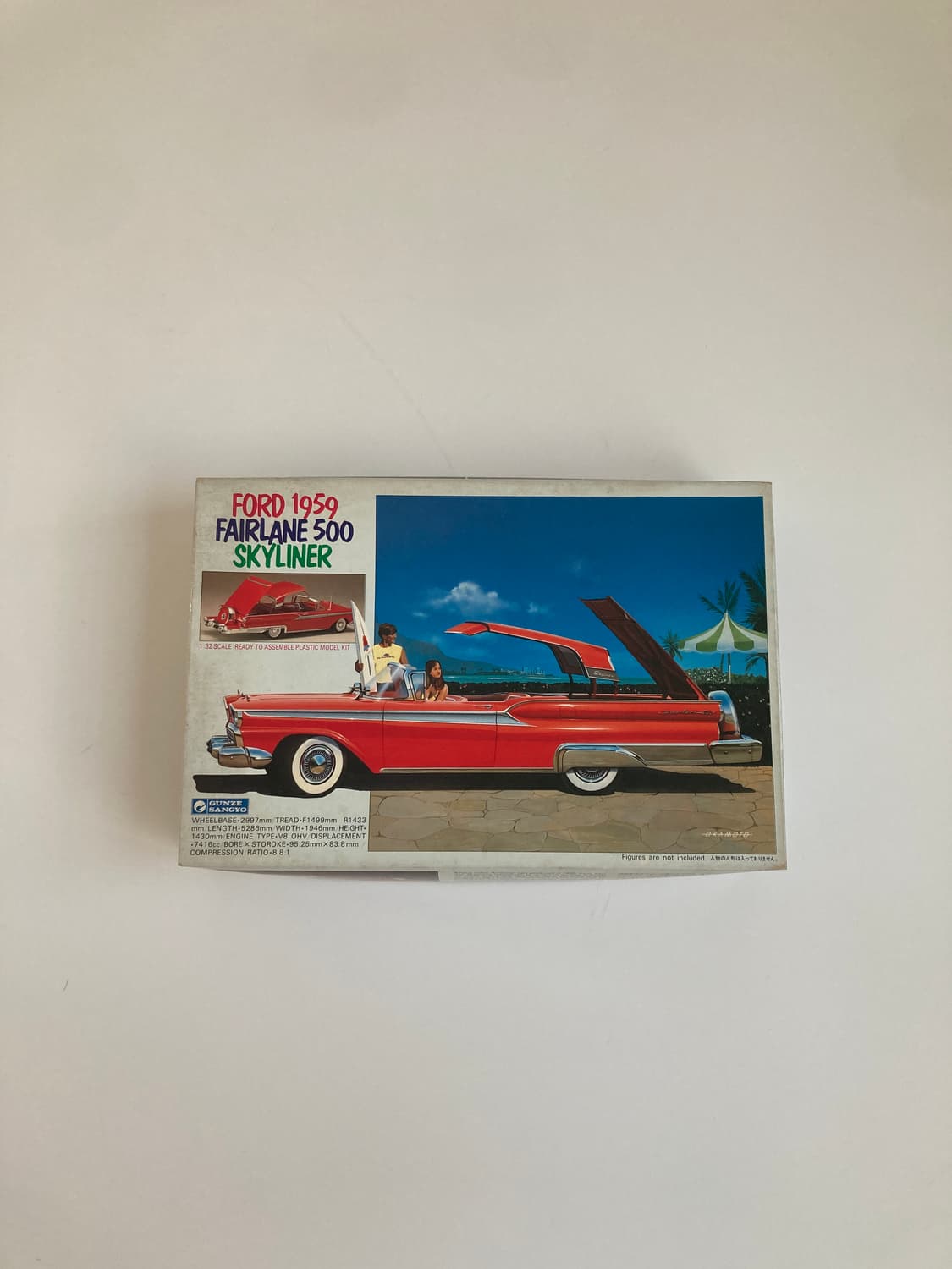 Ford 1959 FAIRLANE 500 / 1:32 SCALE 상품이미지1