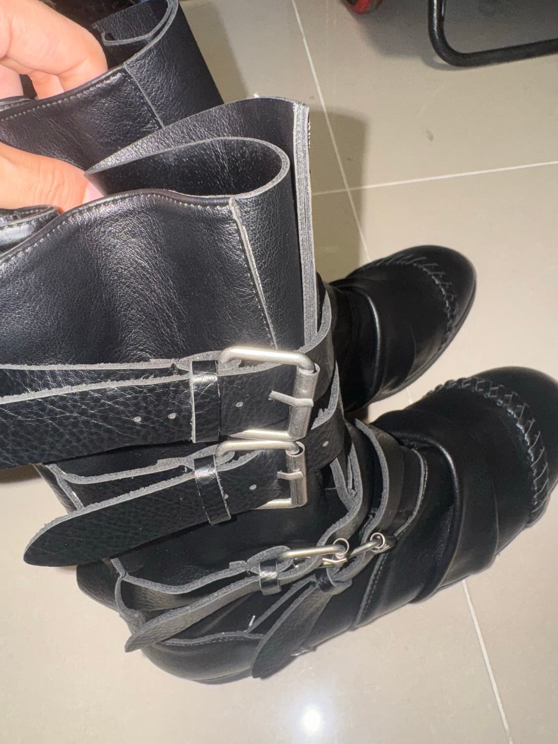 Whoop de doo Buckle Strap Leather Boots 상품이미지3