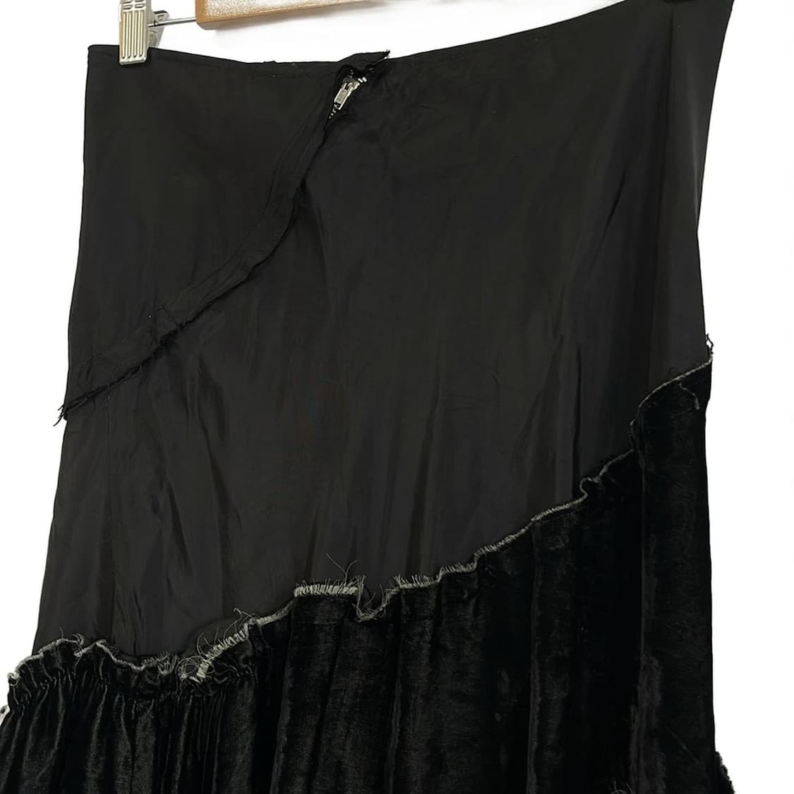 꼼데가르송 트리콧 미디스커트 상품이미지4