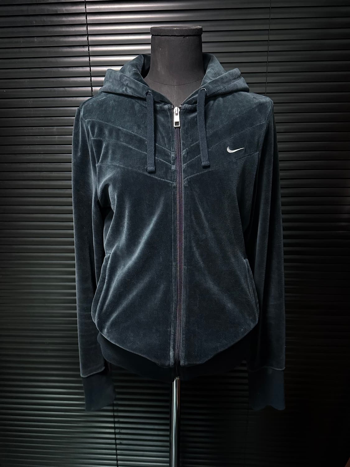 나이키 벨벳 벨루어 후드 집업 L 100 네이비 남색 스우시 트레이닝 상품이미지1