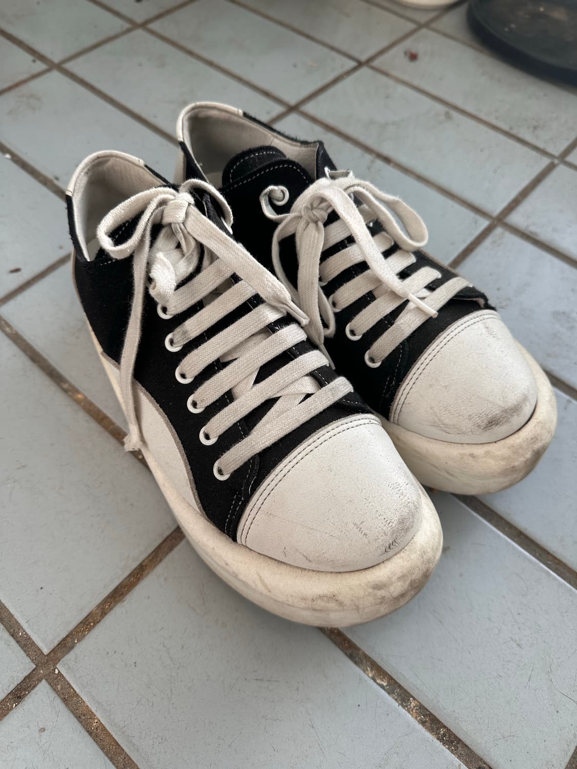 도쿄보퍼 통굽 스니커즈 상품이미지2