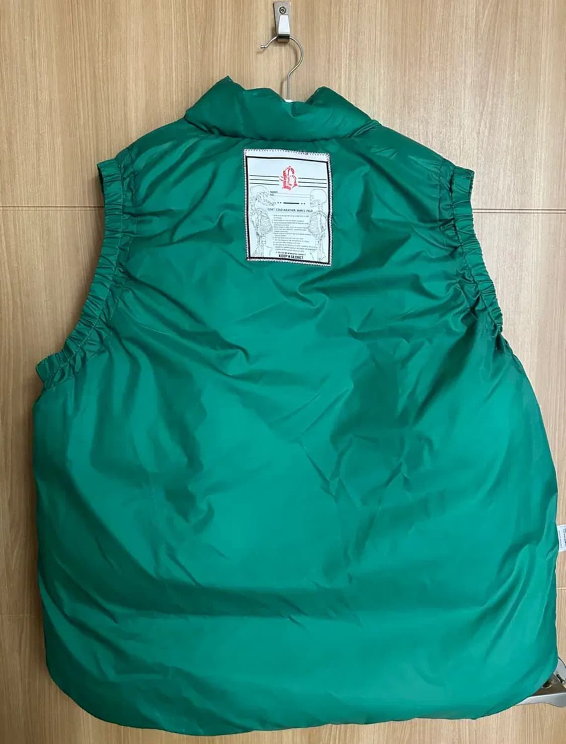 [L] 블랙아웃 다운 베스트 그린 상품이미지4