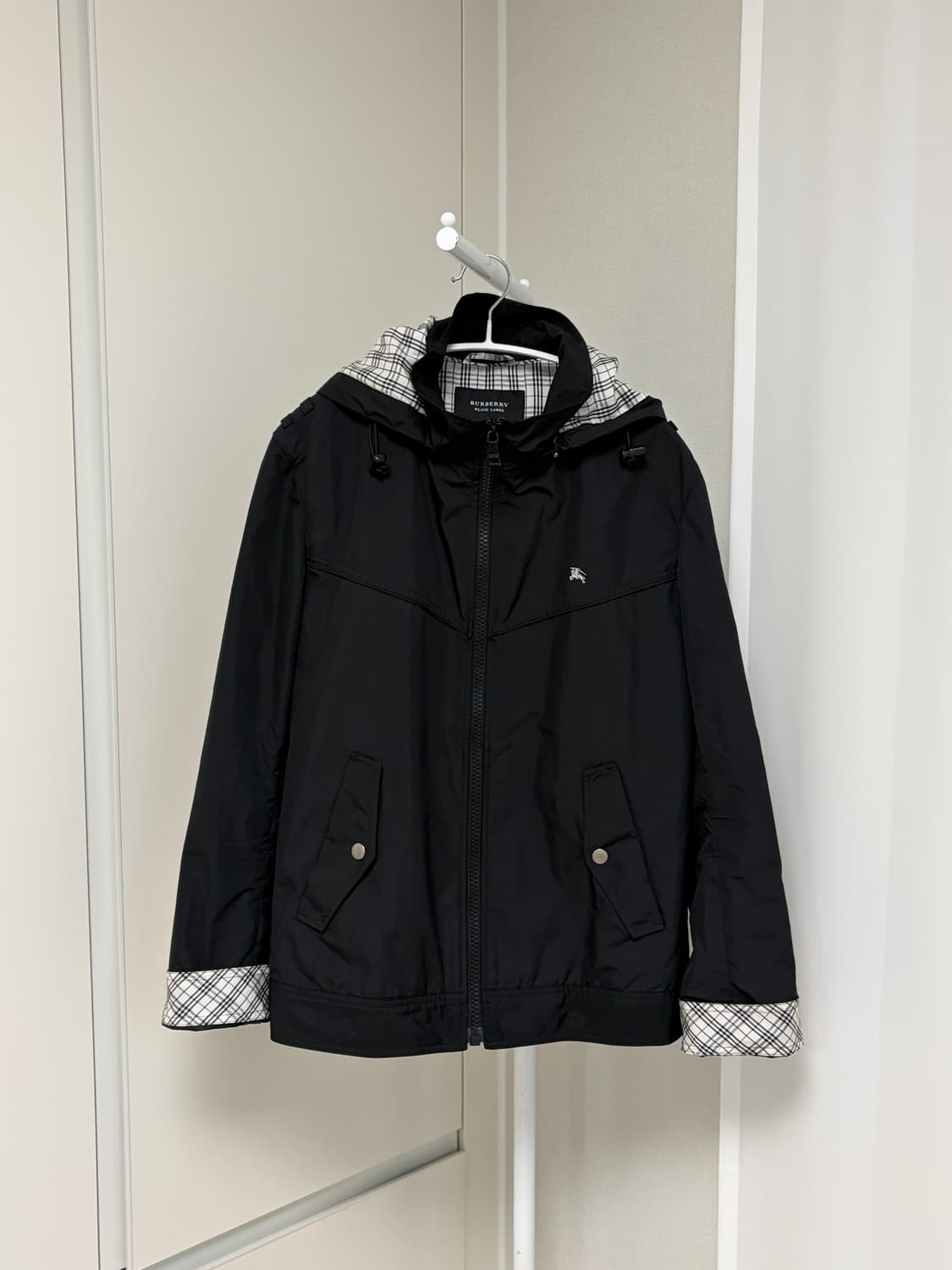 버버리 블랙 바람막이 봄 자켓 상품이미지8