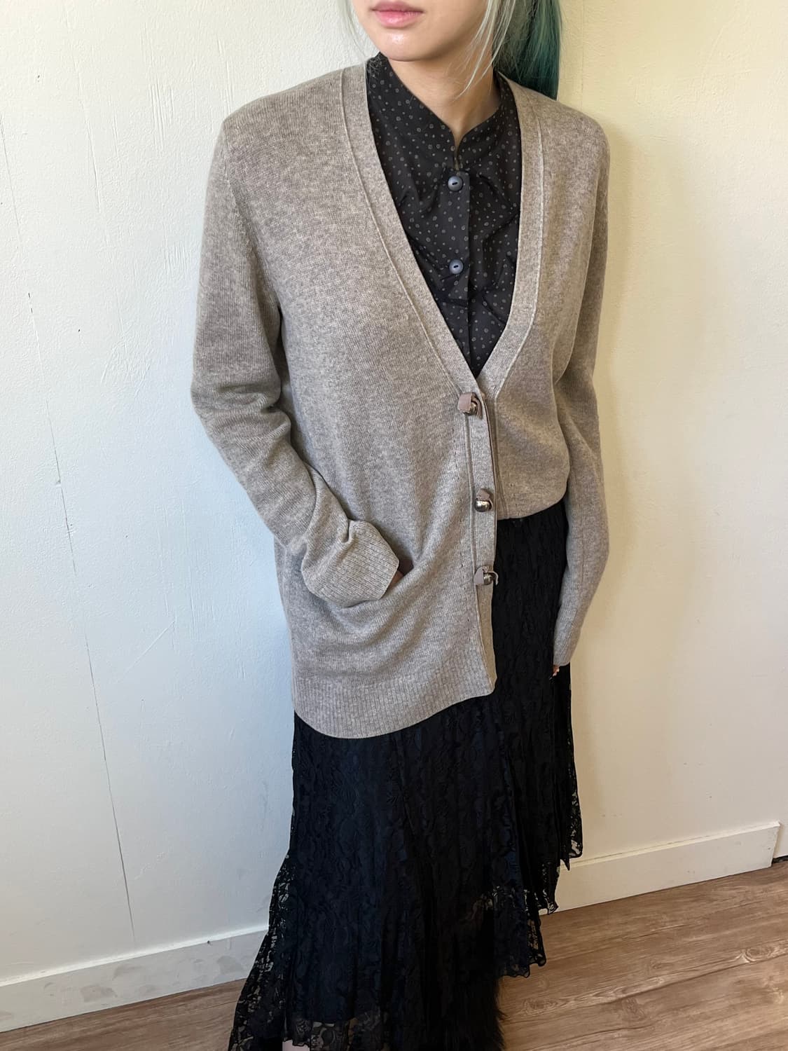 LANVIN 캐시미어 아이언볼 가디건 상품이미지5