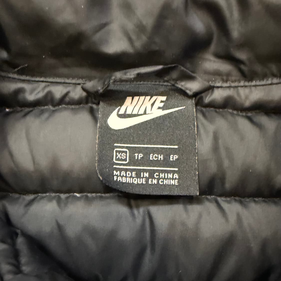 Nike (W) 라이트웨이트 다운 베스트 상품이미지3