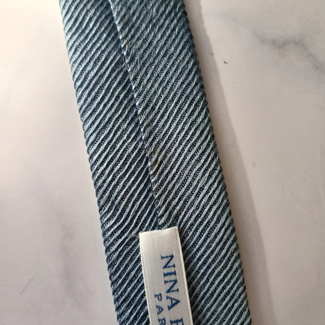 니나리치 실크 실버 텍스처 패턴 넥타이 9.9cm A등급 A19682
 상품이미지8