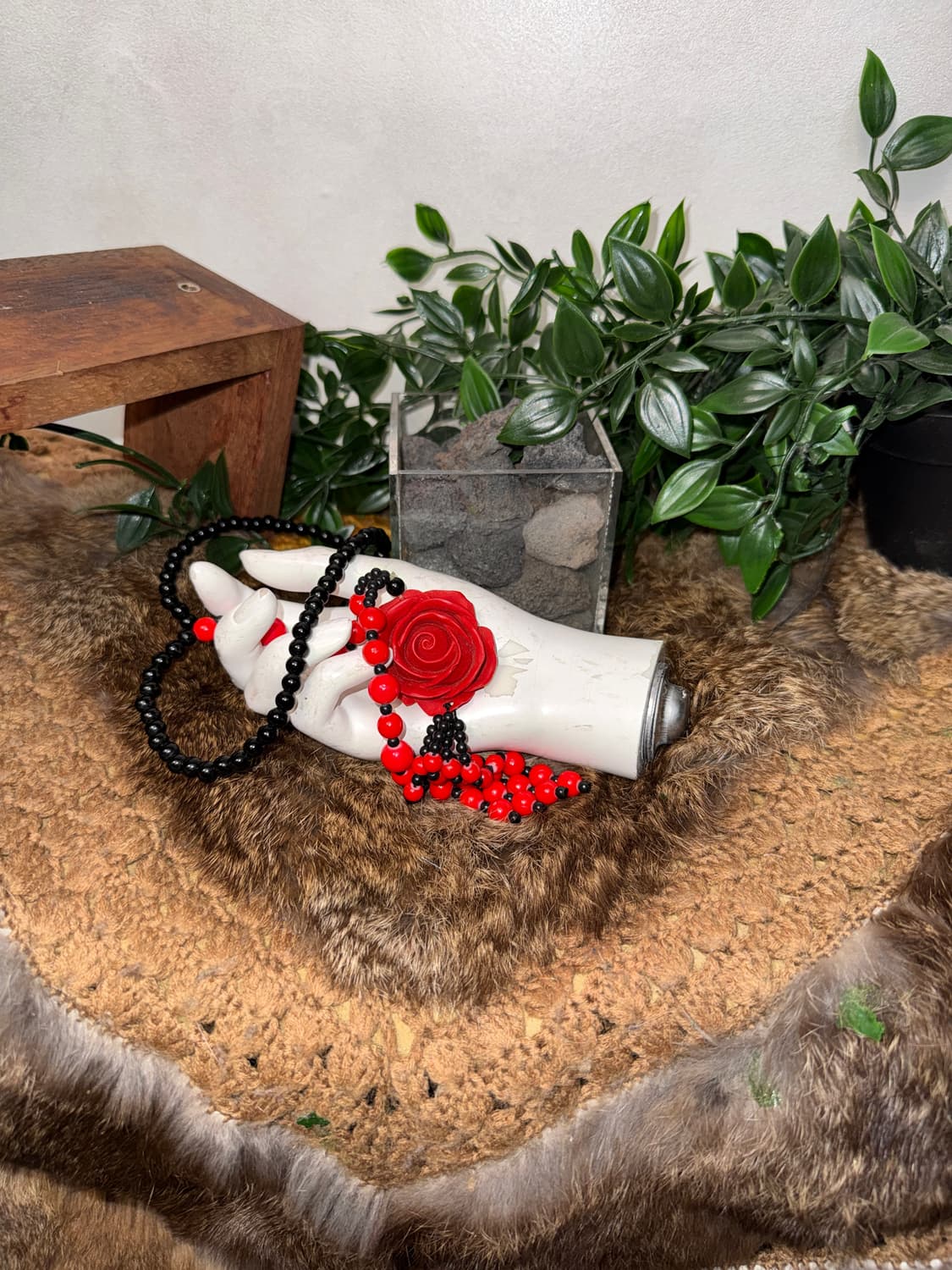 Red rose beads drop necklace  상품이미지2