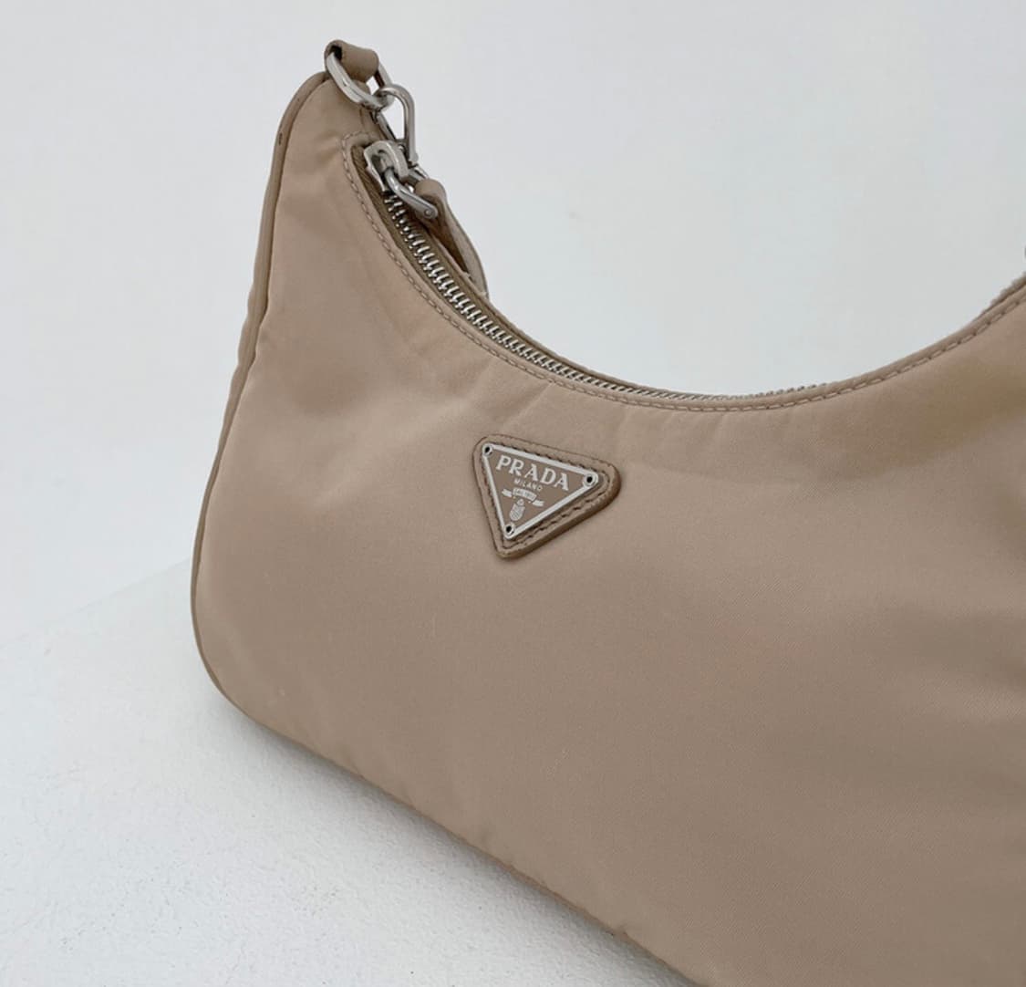 프라다 리에디션 2005 숄더백, 프라다 나일론 테수토 체인 호보백 상품이미지4