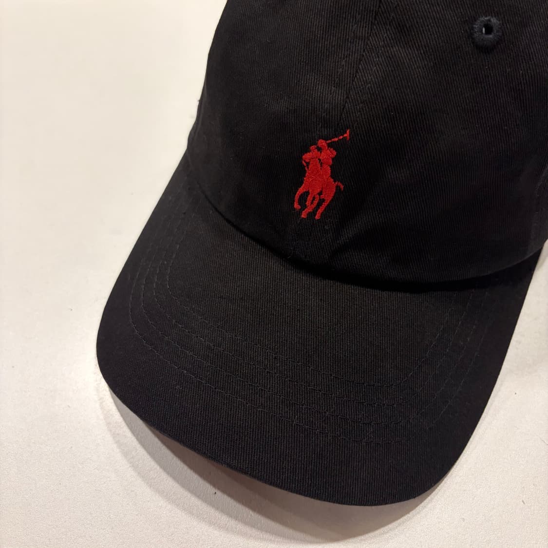 폴로 랄프로렌 레드 포니 블랙 볼캡 모자 상품이미지2