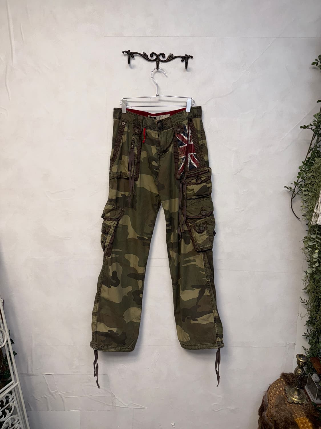 Khaki camouflage multi pocket cargo pt 상품이미지1