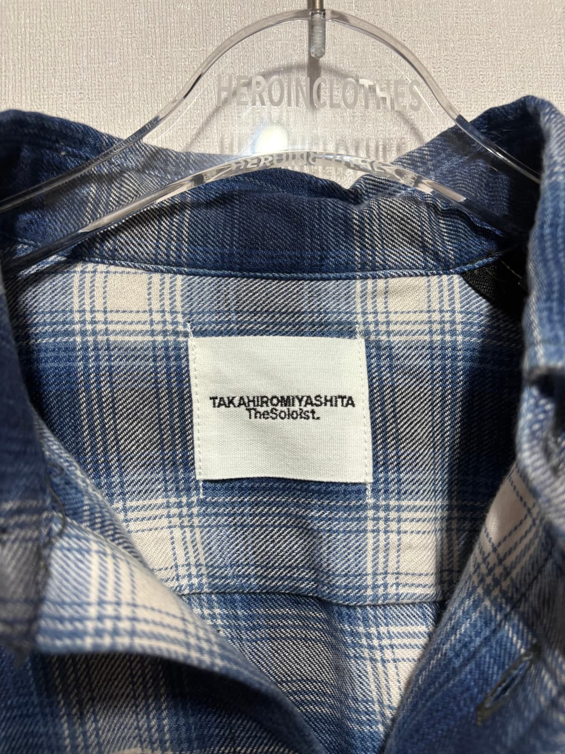 [44] 솔로이스트 오버사이즈 백지퍼 본디지 옴브레 셔츠 블루 상품이미지3