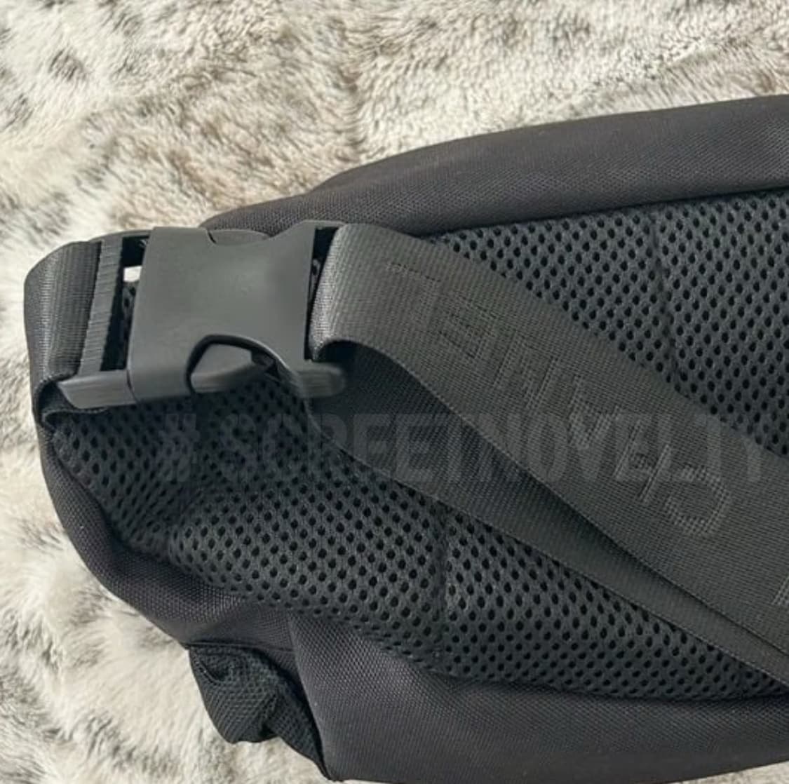 샤넬뷰티 슬링백 스포츠백 힙색 크로스백 블랙 상품이미지5