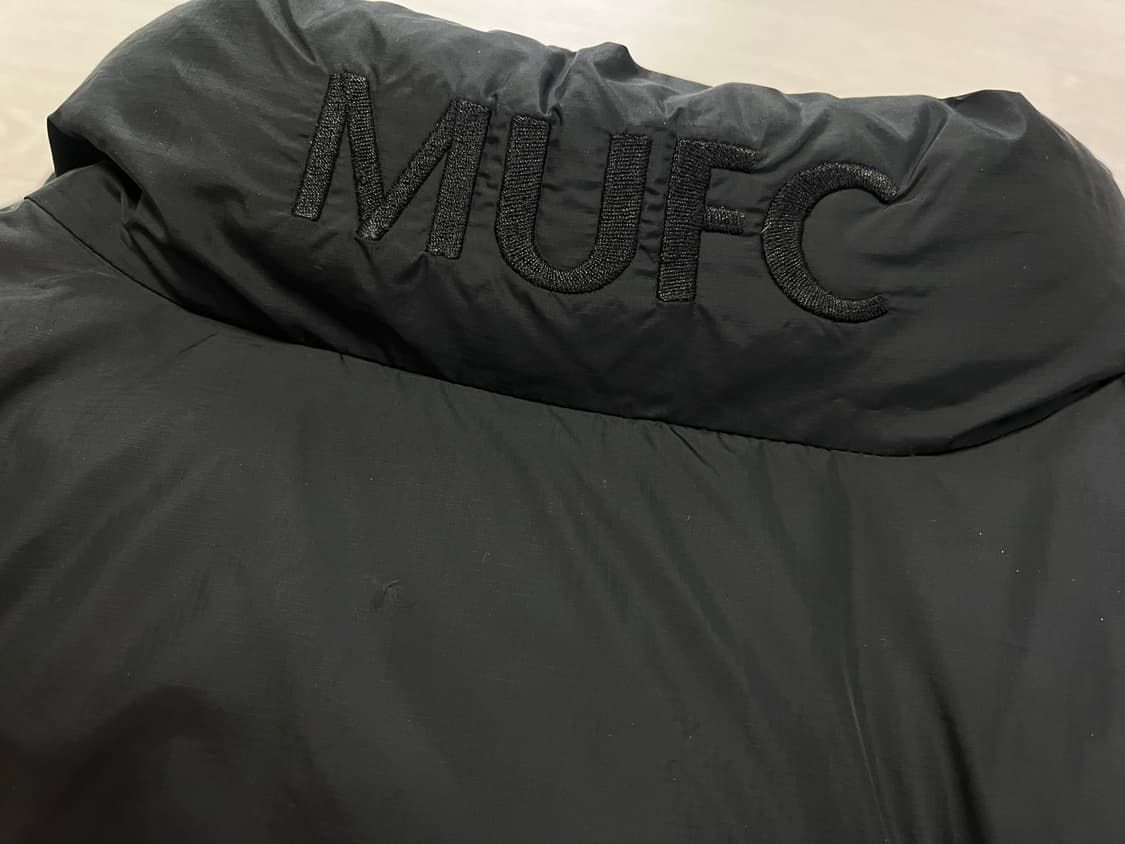 나이키 맨유 올블랙 패딩 110 상품이미지6