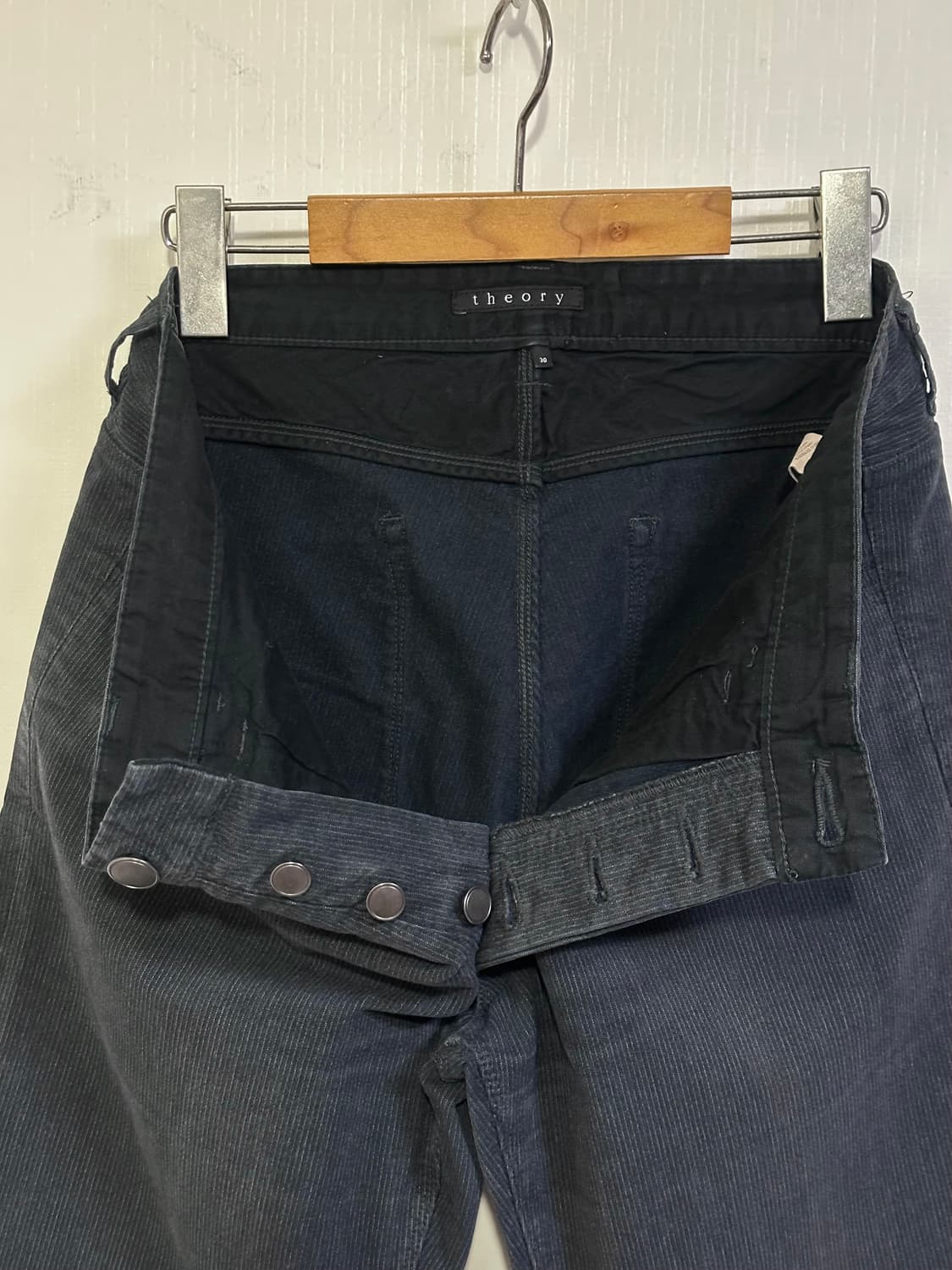 띠어리 스트라이프 코튼팬츠 30/그레이 상품이미지1