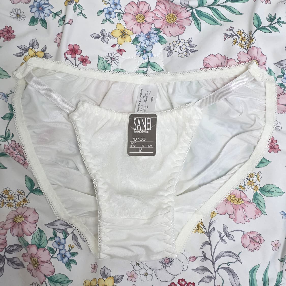 일본빈티지)SANEI 화이트 시스루 글리터 자수 여성 속옷 팬티 상품이미지1