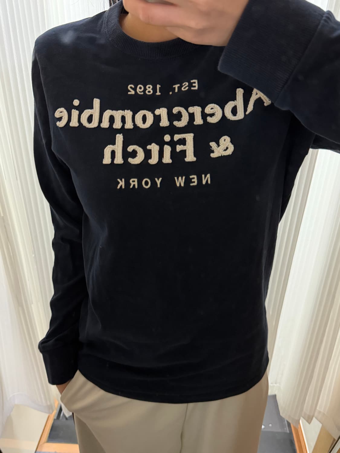 아베크롬비 네이비 긴팔티 m 상품이미지1