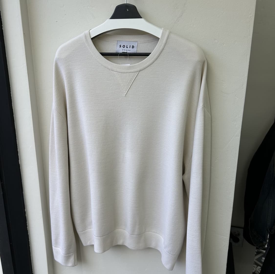 15843 - 솔리드 옴므 화이트 니트 상품이미지2