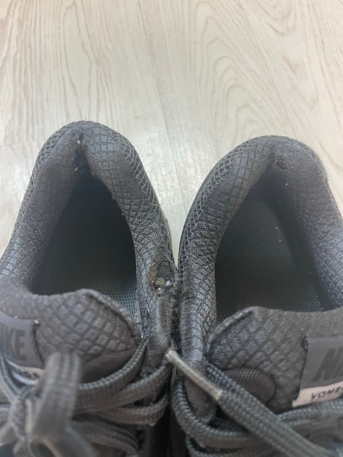 나이키 줌 보메로5 블랙 260 상품이미지6