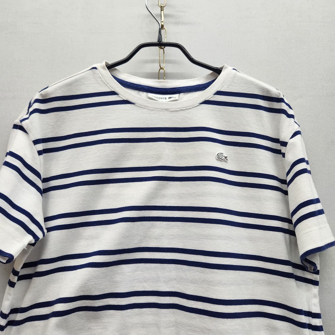 라코스테 로고 스트라이프 크롭 반팔티 34(M) 상품이미지2