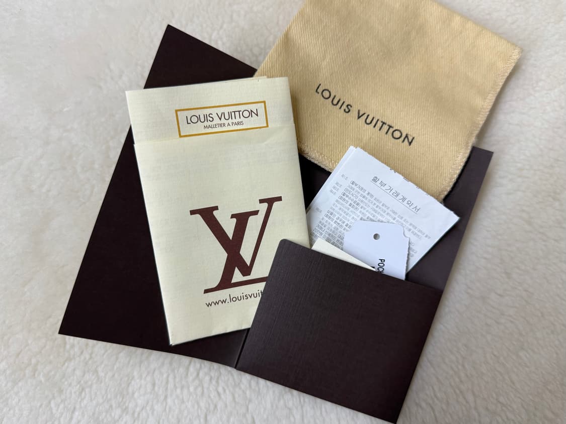 (미사용) 루이비통 모노그램 베르니 소베 클러치 상품이미지4