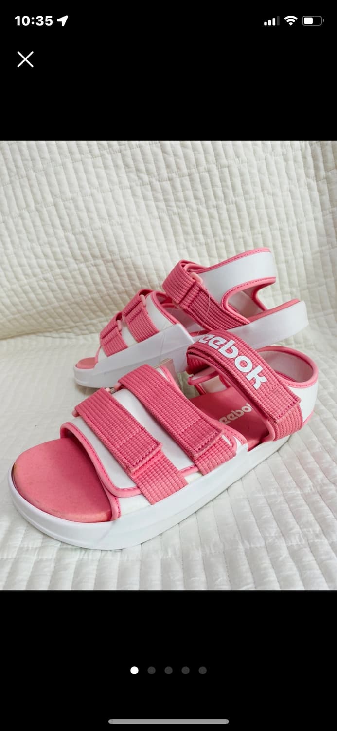 (새상품) 리복 샌들 240사이즈 팝니다 상품이미지1